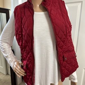 Unlined indoor fashion vest.